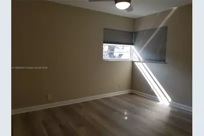 1005 S 17th Ave #1, Hollywood, FL 33020 - Photo 15