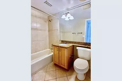 924 SE 2nd St #9, Fort Lauderdale, FL 33301 - Photo 9