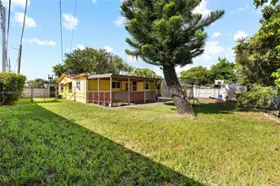 18151 NE 9th Ct, North Miami Beach, FL 33162 - Photo 35