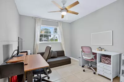 171 SW 79th Ave, Margate, FL 33068 - Photo 19