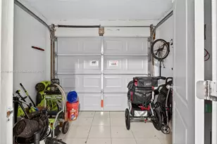 171 SW 79th Ave, Margate, FL 33068 - Photo 31