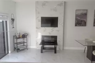 3318 W 106th Terrace, Hialeah, FL 33018 - Photo 7