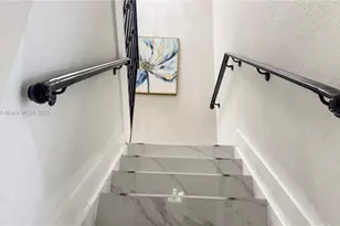 3318 W 106th Terrace, Hialeah, FL 33018 - Photo 13