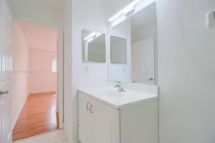 3453 NW 44th St, Oakland Park, FL 33309 - Photo 13