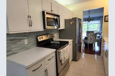 12501 SW 14th St #314R, Pembroke Pines, FL 33027 - Photo 7