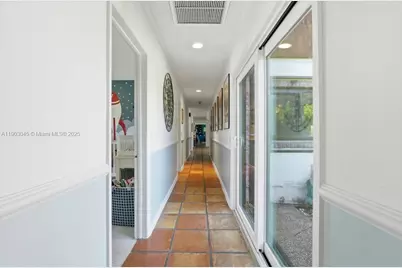 9431 Sea Turtle Ln, Plantation, FL 33324 - Photo 27