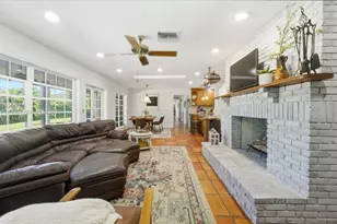 9431 Sea Turtle Ln, Plantation, FL 33324 - Photo 19