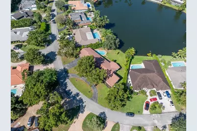 9431 Sea Turtle Ln, Plantation, FL 33324 - Photo 61