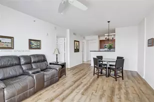 2421 NE 65th St, Fort Lauderdale, FL 33308 - Photo 9