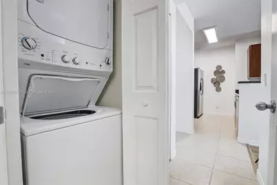 2421 NE 65th St #508, Fort Lauderdale, FL 33308 - Photo 15