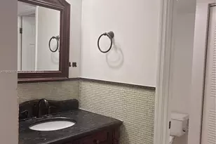 18850 NW 57th Ave, Hialeah, FL 33015 - Photo 11