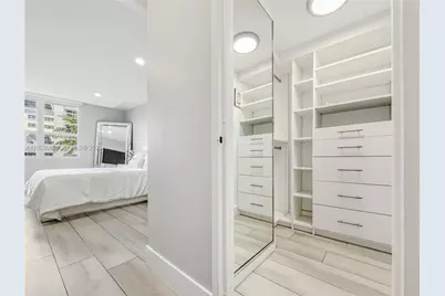 100 Lincoln Rd #323, Miami Beach, FL 33139 - Photo 35