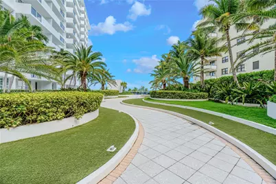 100 Lincoln Rd #323, Miami Beach, FL 33139 - Photo 37