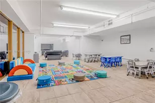 100 Lincoln Rd, Miami Beach, FL 33139 - Photo 47