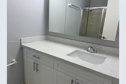 10360 W Cypress Ct #10360, Pembroke Pines, FL 33026 - Photo 17