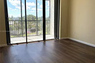 2500 NE 135th St, North Miami, FL 33181 - Photo 11