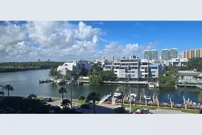 400 Kings Point Dr #624, Sunny Isles Beach, FL 33160 - Photo 27