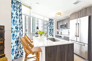 488 NE 18th St, Miami, FL 33132 - Photo 15