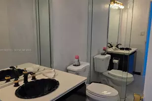 9102 W Bay Harbor Dr, Bay Harbor Islands, FL 33154 - Photo 15