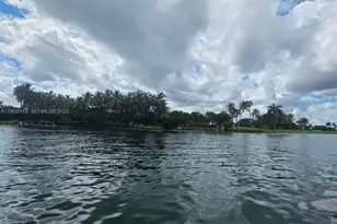 9102 W Bay Harbor Dr, Bay Harbor Islands, FL 33154 - Photo 21