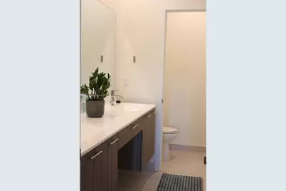 8265 NW 41 St #C-110, Doral, FL 33166 - Photo 9