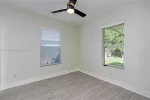 2231 NW 91st St, Miami, FL 33147 - Photo 17