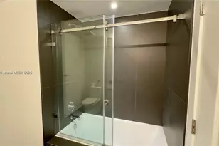 1600 NE 1st Ave, Miami, FL 33132 - Photo 11