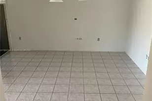 985 NW 132nd Ct, Miami, FL 33182 - Photo 7