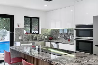501 NE 105th St, Miami Shores, FL 33138 - Photo 35
