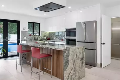 501 NE 105th St, Miami Shores, FL 33138 - Photo 3