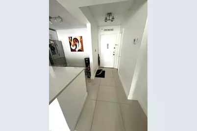 2780 NE 183rd St #1110, Aventura, FL 33160 - Photo 27