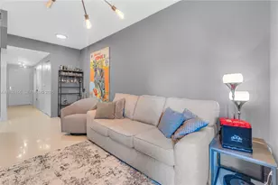 488 NE 18th St, Miami, FL 33132 - Photo 3