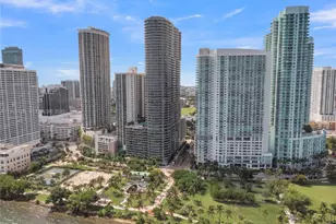 488 NE 18th St, Miami, FL 33132 - Photo 21