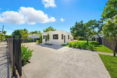 2544 SW 19th St, Miami, FL 33145 - Photo 3