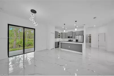 1006 W 10th St, Other City - In The State Of Florida, FL 33972 - Photo 7