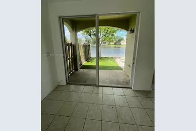 10983 NW 79th St, Doral, FL 33178 - Photo 25