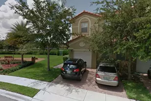 10983 NW 79th St, Doral, FL 33178 - Photo 1