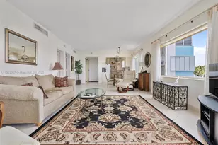 10300 W Bay Harbor Dr, Bay Harbor Islands, FL 33154 - Photo 11