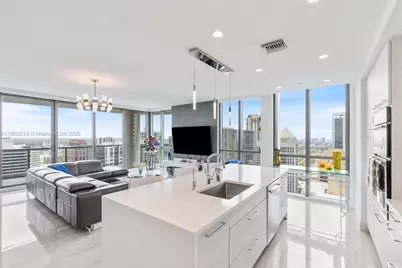 100 E Las Olas Blvd #3201, Fort Lauderdale, FL 33301 - Photo 11