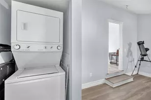 1455 Holly Heights Dr, Fort Lauderdale, FL 33304 - Photo 15