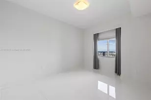 1100 Biscayne Blvd, Miami, FL 33132 - Photo 31