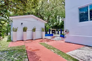 126 NW 33rd St, Miami, FL 33127 - Photo 21