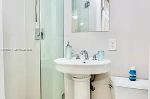 126 NW 33rd St, Miami, FL 33127 - Photo 29