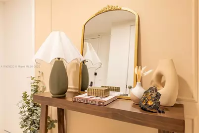 159 NE 6th St #3615, Miami, FL 33132 - Photo 7