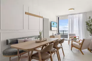 159 NE 6th St, Miami, FL 33132 - Photo 9