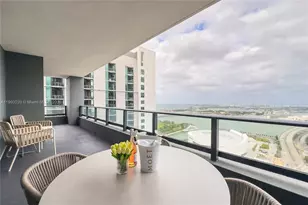 159 NE 6th St, Miami, FL 33132 - Photo 59