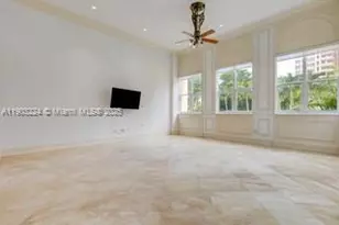 60 Edgewater Dr, Coral Gables, FL 33133 - Photo 9