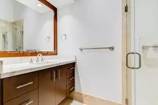 60 Edgewater Dr, Coral Gables, FL 33133 - Photo 13