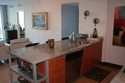 185 SW 7 St #1802, Miami, FL 33130 - Photo 13