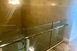 185 SW 7th St, Miami, FL 33130 - Photo 29